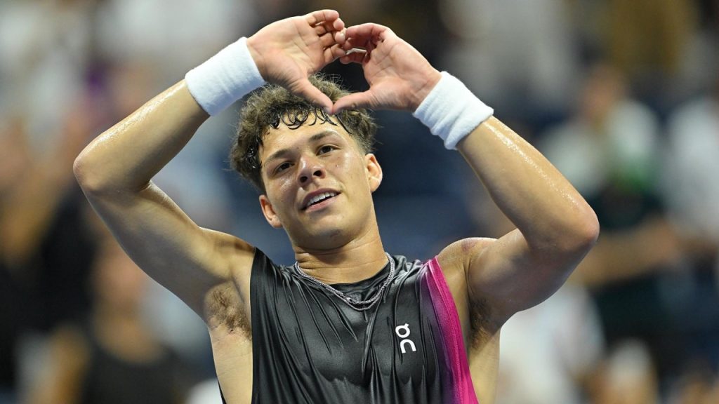 US Open: Shelton overcomes Tiafoe; Muchova bests Cirstea to enter semifinals us-open:-shelton-overcomes-tiafoe;-muchova-bests-cirstea-to-enter-semifinals