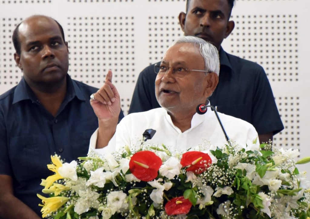 Case against Nitish Kumar and excise officers in Muzaffarpur court case-against-nitish-kumar-and-excise-officers-in-muzaffarpur-court