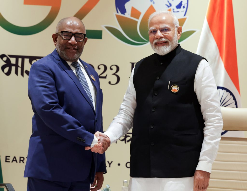 modi-meets-african-union-chairman-assoumani,-congratulates-him-on-joining-g20