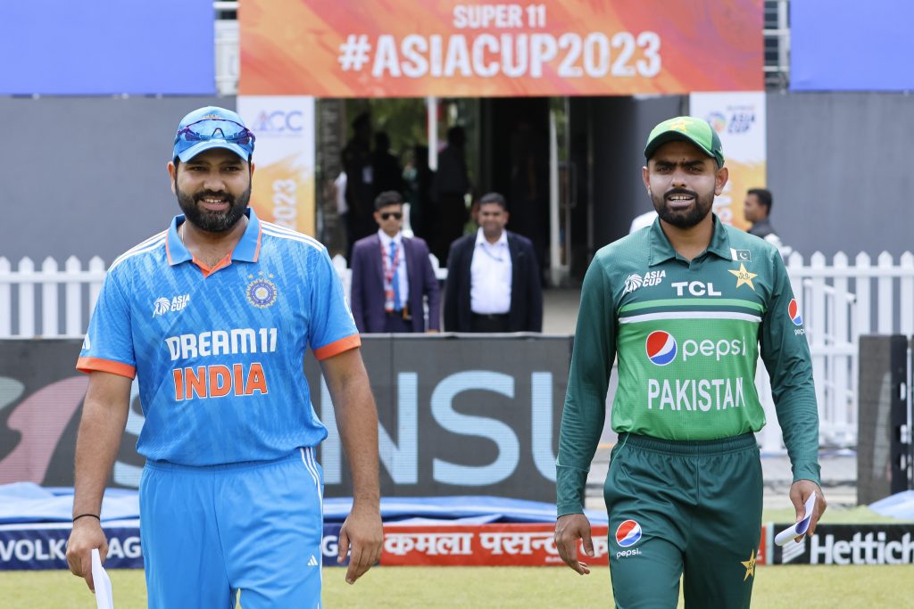 asia-cup:-india-pakistan-super-four-game-set-to-resume-after-delay,-no-overs-lost