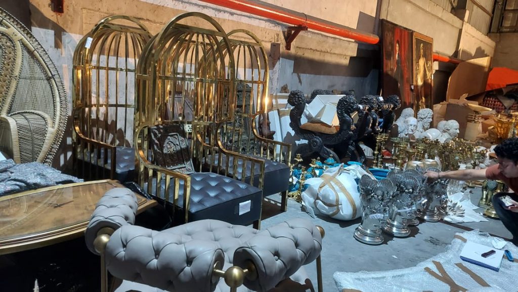 DRI seizes vintage articles, historical artefacts valued at over Rs 26.8cr dri-seizes-vintage-articles,-historical-artefacts-valued-at-over-rs-26.8cr