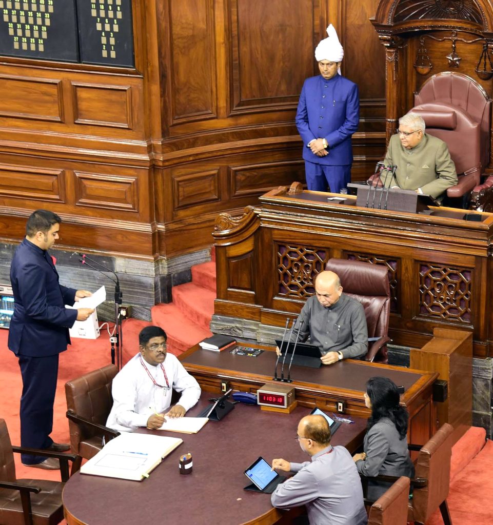 out-of-763-sitting-mps,-111-are-women;-most-from-up