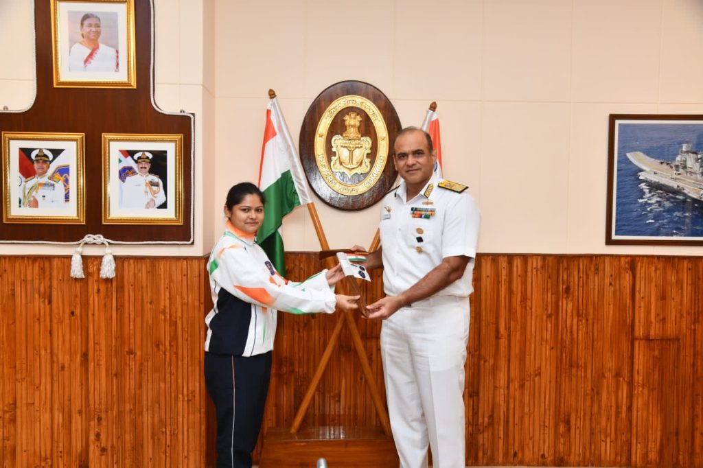 Woman leads Indian Navy’s ‘tribute’ expedition to treacherous Mt Bhagirathi-II woman-leads-indian-navy’s-‘tribute’-expedition-to-treacherous-mt-bhagirathi-ii