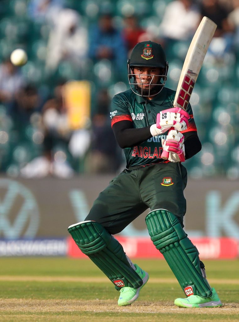 asia-cup:-wicketkeeper-batter-mushfiqur-rahim-to-miss-bangladesh’s-super-four-match-against-india