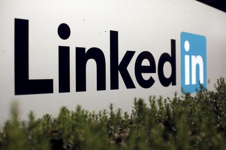 LinkedIn unveils new generative AI features as pilot for sales professionals in India linkedin-unveils-new-generative-ai-features-as-pilot-for-sales-professionals-in-india