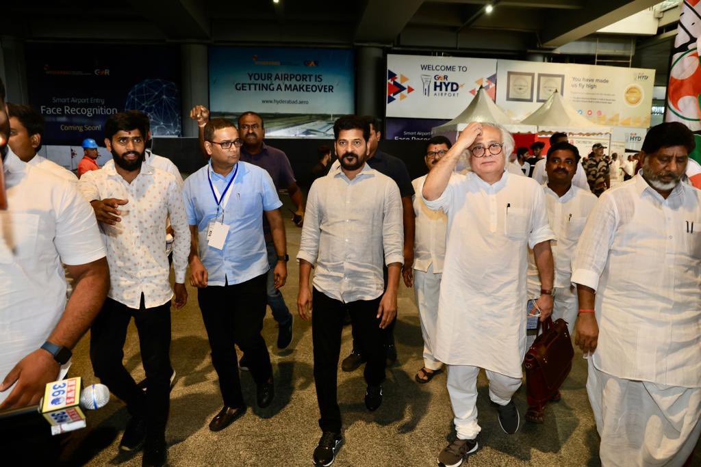 CWC meet in Hyderabad to chalk out poll strategy for 5 states cwc-meet-in-hyderabad-to-chalk-out-poll-strategy-for-5-states