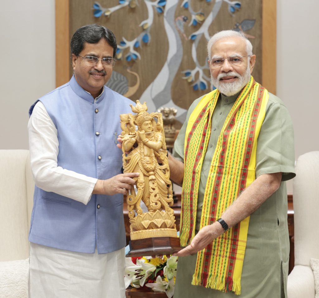 Tripura CM meets PM, discusses rail, road, air connectivity with B’desh tripura-cm-meets-pm,-discusses-rail,-road,-air-connectivity-with-b’desh