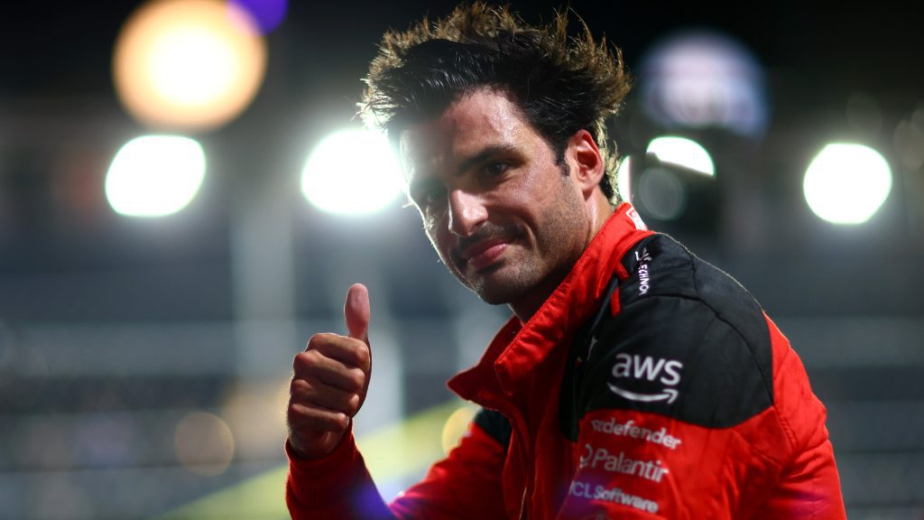Formula 1: Sainz continues superb run to take pole position in Singapore GP formula-1:-sainz-continues-superb-run-to-take-pole-position-in-singapore-gp
