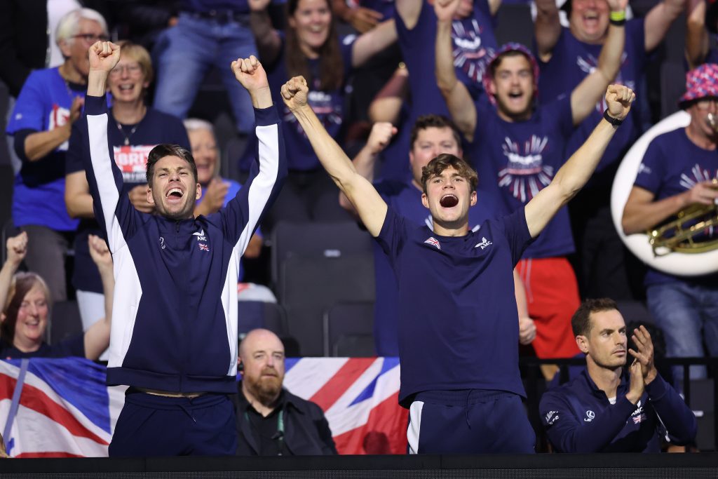 Davis Cup: Britain beat France 2-1 after dramatic doubles decider to enter quarterfinals davis-cup:-britain-beat-france-2-1-after-dramatic-doubles-decider-to-enter-quarterfinals