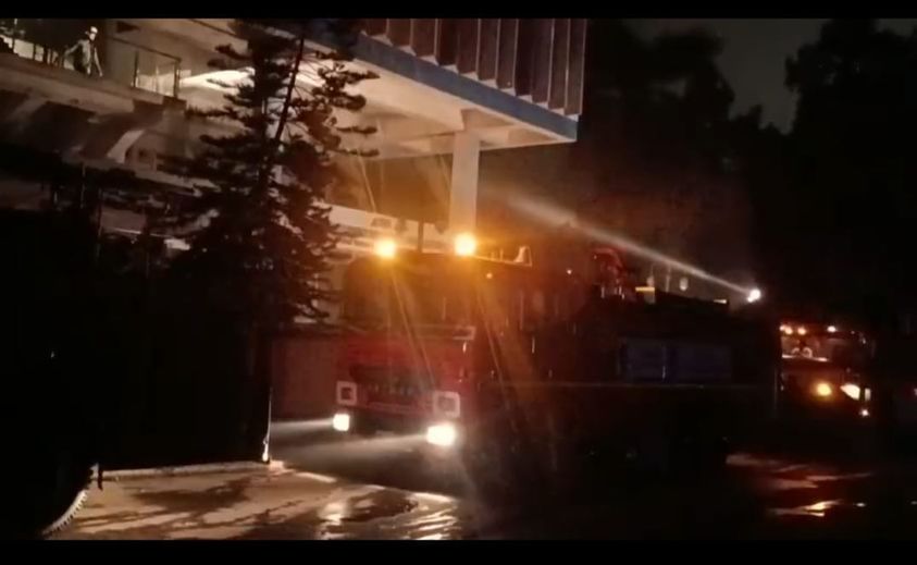 major-fire-at-govt-office-in-bengal’s-durgapur,-crucial-files-destroyed