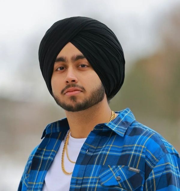 why-virat,-hardik-and-kl.-rahul-have-unfollowed-26-year-old-punjabi-rapper-from-brampton