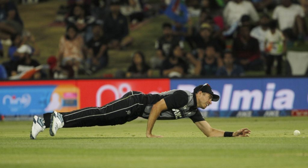 new-zealand-pacer-tim-southee-to-undergo-surgery-on-injured-thumb:-nzc