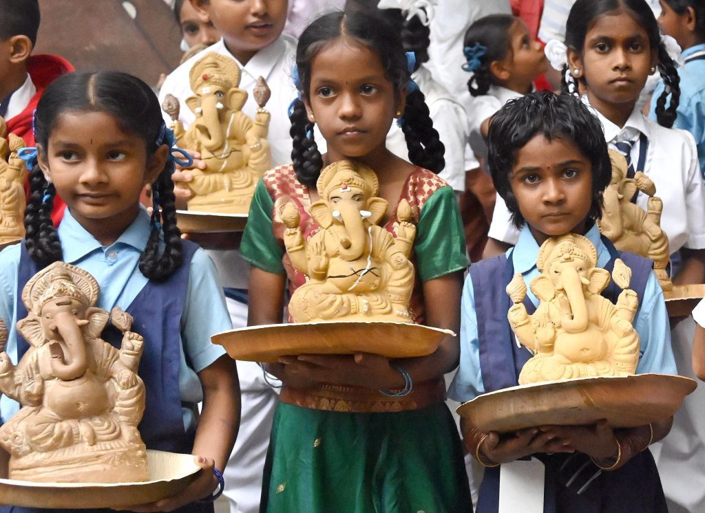 idgah-maidan-row:-k’taka-hc-leaves-it-to-authorities-to-permit-ganesh-festival