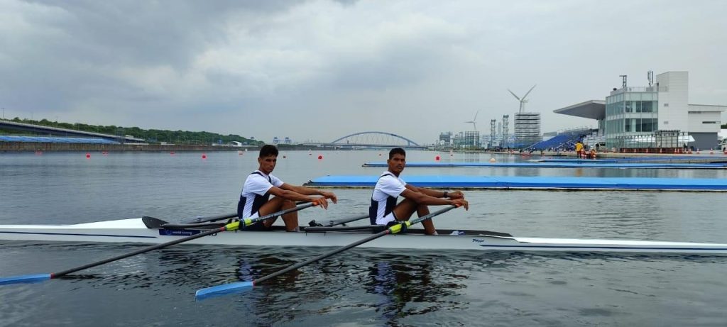 asian-games:-india-rowers-star,-qualify-for-finals-in-men’s-double-sculls,-lightweight-double-sculls