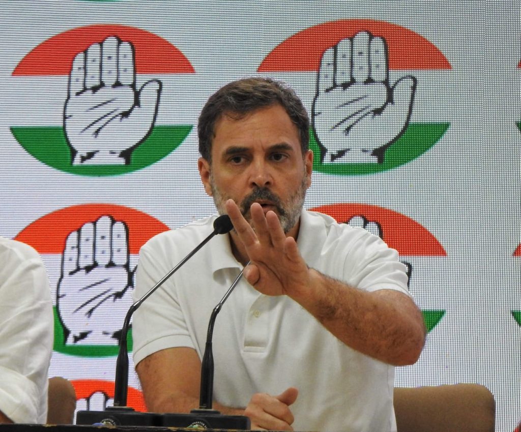 100%-regret-not-providing-obc-quota-under-women’s-reservation-bill-in-2010:-rahul-(ld)
