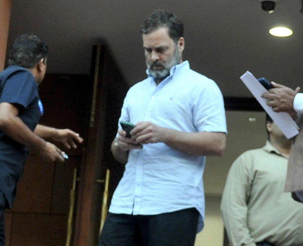 BJP’s gets annoyed with Rahul during Parliamentary Standing Committee on Defense bjp’s-gets-annoyed-with-rahul-during-parliamentary-standing-committee-on-defense