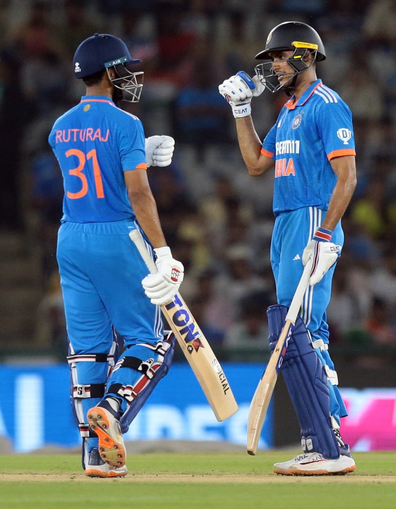 INDvAUD, 1st ODI: Gill, Gaikwad, Rahul, Suryakumar slam fifties; guide India to 5-wicket win over Australia indvaud,-1st-odi:-gill,-gaikwad,-rahul,-suryakumar-slam-fifties;-guide-india-to-5-wicket-win-over-australia