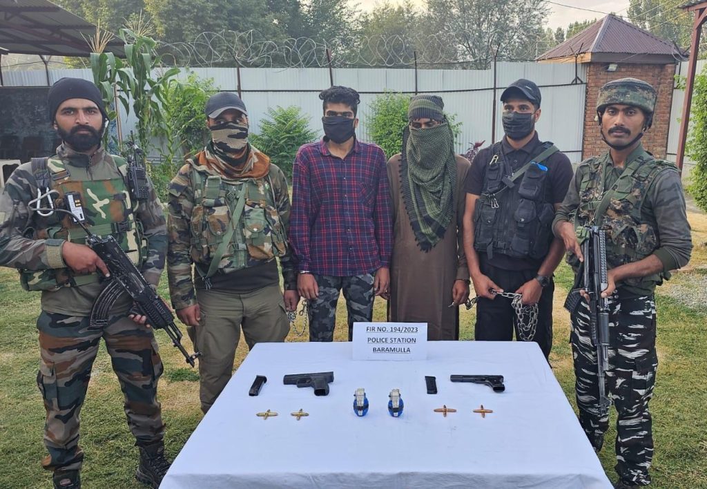 two-terrorists-arrested-in-j&k’s-baramulla
