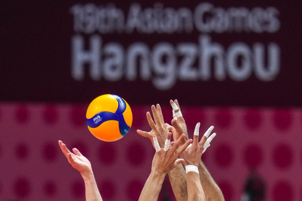 asian-games:-mighty-japan-end-indian-men’s-hopes-of-winning-a-volleyball-medal