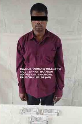 Huge cache of fake notes seized in Kolkata, one arrested huge-cache-of-fake-notes-seized-in-kolkata,-one-arrested