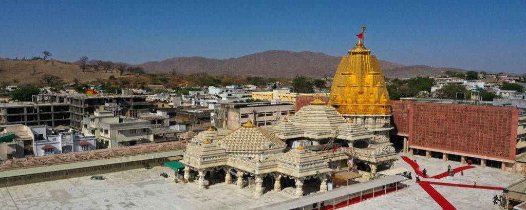 35 pilgrims injured in bus accident in Gujarat’s Banaskantha 35-pilgrims-injured-in-bus-accident-in-gujarat’s-banaskantha