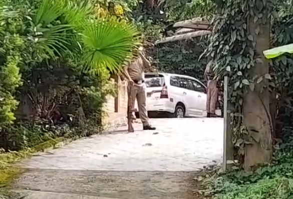 ED raids multiple locations in Kerala linked to ex-PFI members (Ld) ed-raids-multiple-locations-in-kerala-linked-to-ex-pfi-members-(ld)