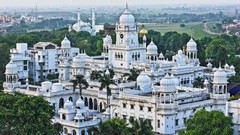 KGMU doctors operate on two-month-old baby to remove 1.5 kg tumour kgmu-doctors-operate-on-two-month-old-baby-to-remove-1.5-kg-tumour