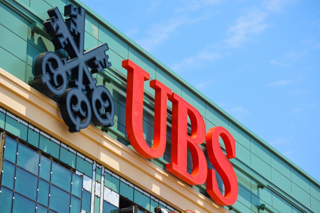ubs-shares-plunge-as-the-bank-faces-widening-probe-by-the-us
