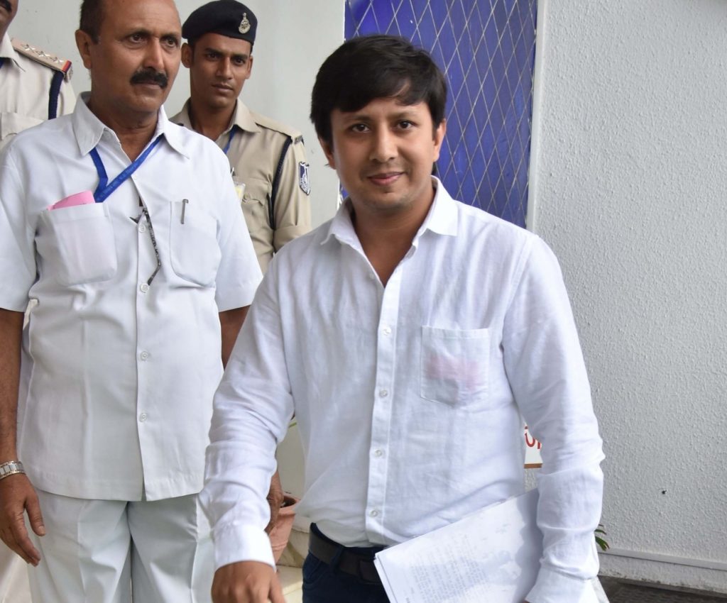 Vijayvargiya son’s supporters stage protest at BJP office to demand ticket for him vijayvargiya-son’s-supporters-stage-protest-at-bjp-office-to-demand-ticket-for-him