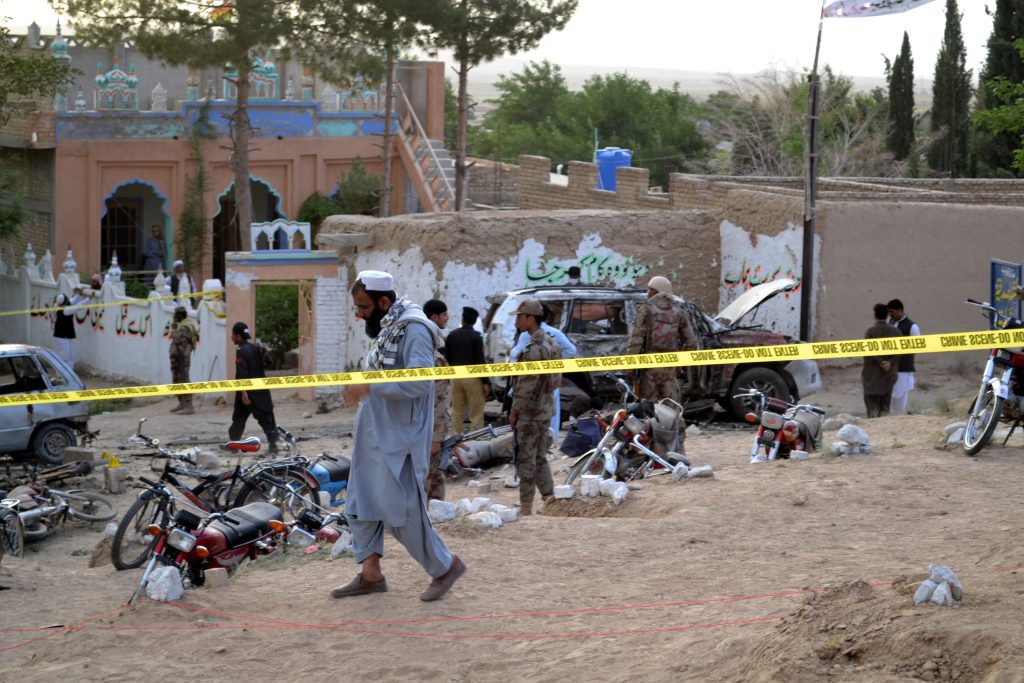 34-killed-in-‘suicide’-blast-near-balochistan-mosque