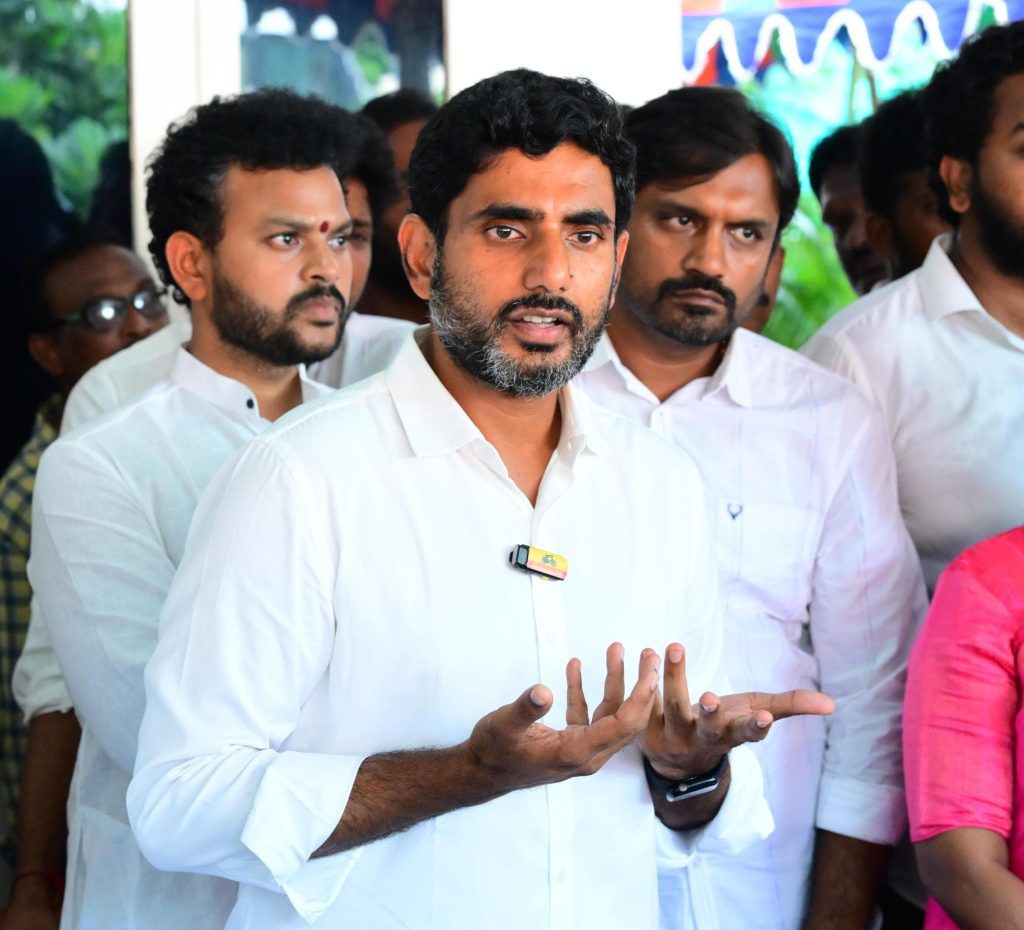 andhra-hc-directs-cid-not-to-arrest-lokesh-till-oct-4-(lead)