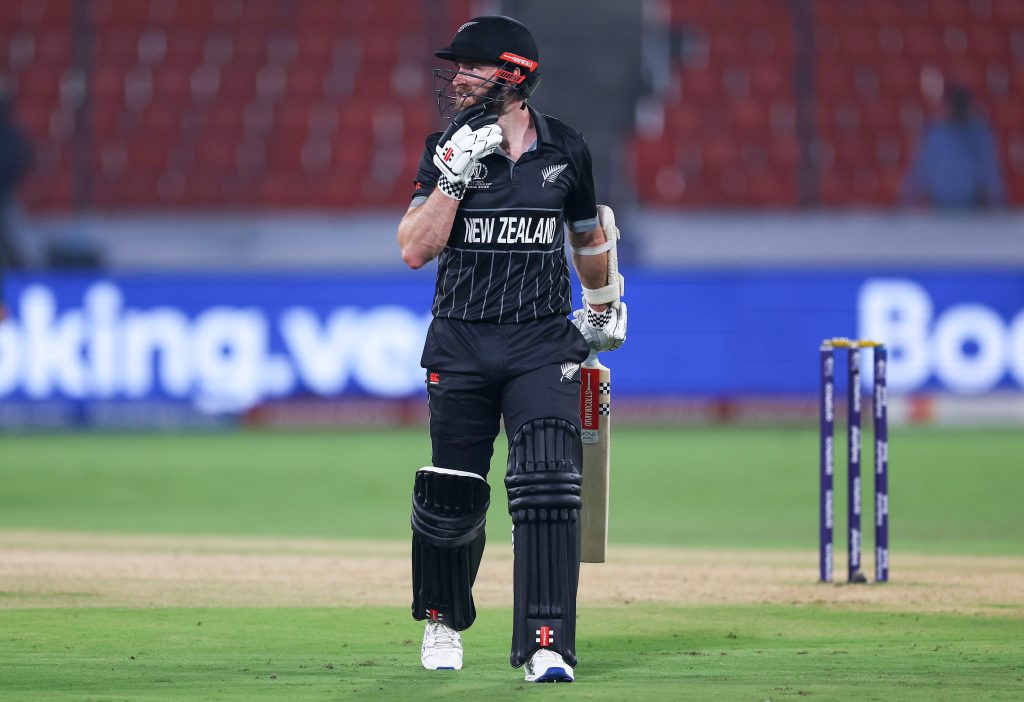 world-cup-2023-warm-up:-williamson-helps-steer-new-zealand-to-impressive-victory-over-pakistan