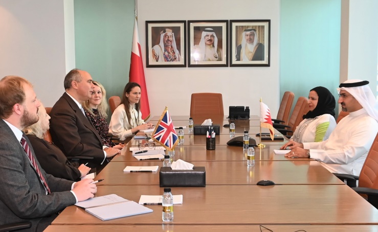 Ways to develop investments volume between Bahrain and UK discussed