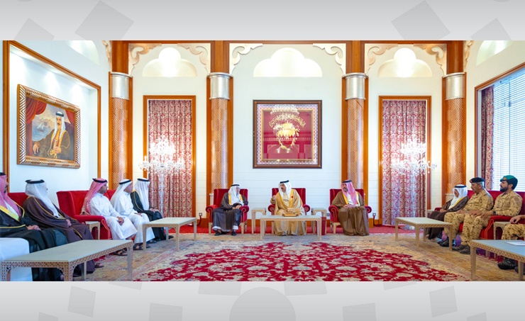 HM King receives fallen servicemen’s families