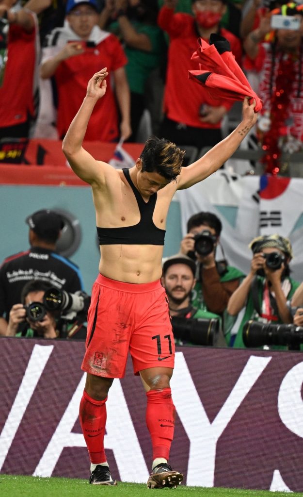 wolves-stun-man-city,-arsenal-cruise-while-liverpool-angry-at-var