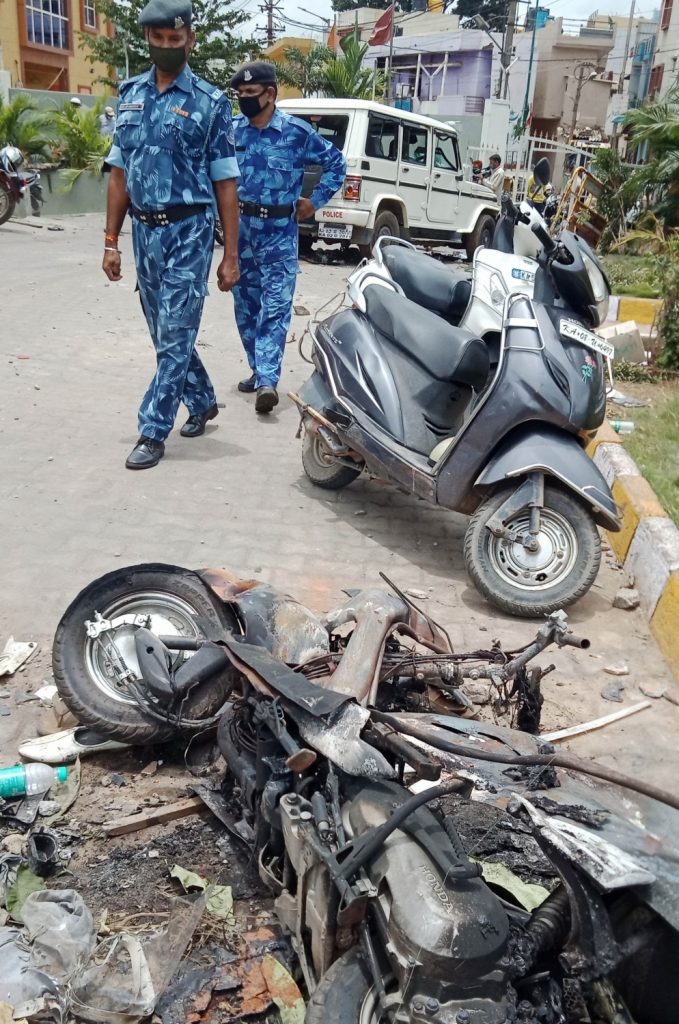 K’taka govt mulls dropping cases against DJ Halli-KG Halli riots accused; move likely to trigger row k’taka-govt-mulls-dropping-cases-against-dj-halli-kg-halli-riots-accused;-move-likely-to-trigger-row