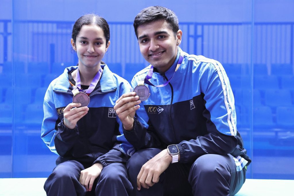 asian-games:-anahat-abhay-pair-takes-bronze;-dipika-harinder-enter-mixed-doubles-final-in-squash