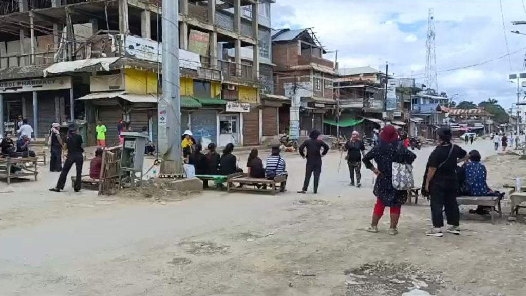 manipur-rights-panel-seeks-reports-over-police-excess-on-students’-stir