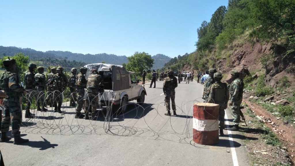army-officer-injured-in-‘grenade-accident’-in-j&k’s-rajouri