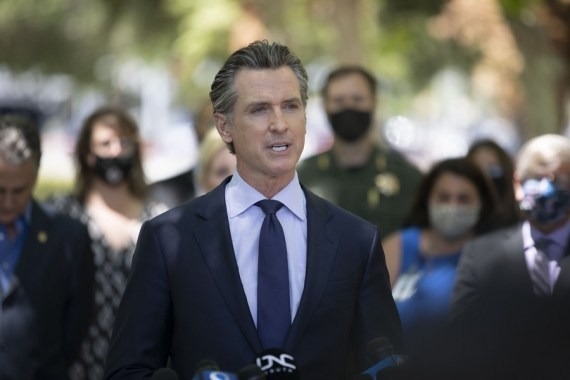 California Governor vetoes cast ban bill california-governor-vetoes-cast-ban-bill