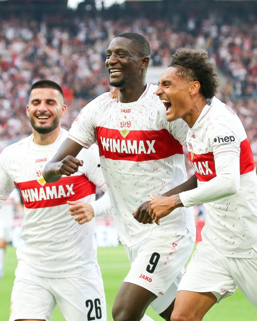 stuttgart-beat-wolfsburg-to-go-top-in-bundesliga