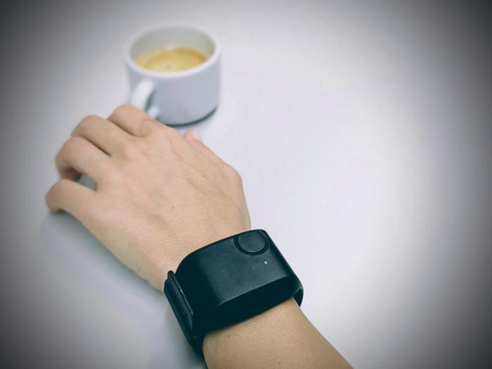 This wearable bracelet can track bipolar mood swings this-wearable-bracelet-can-track-bipolar-mood-swings