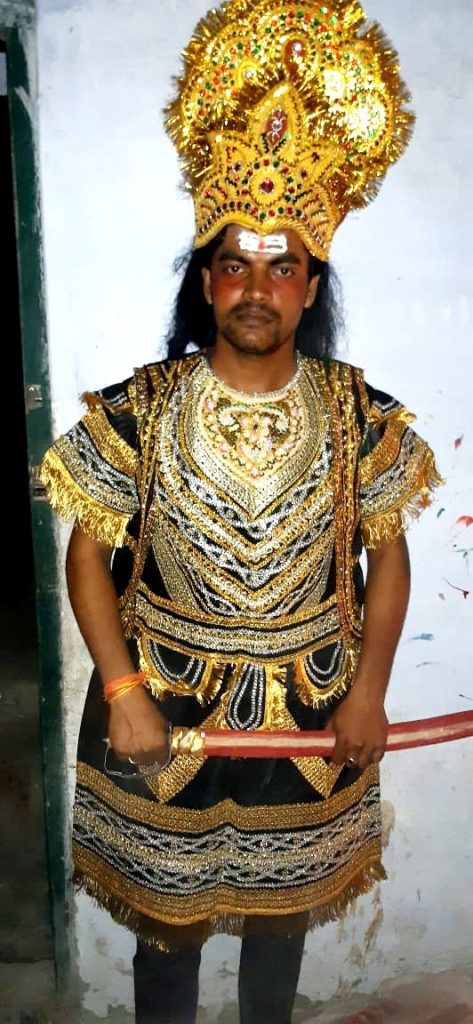 UP cop attacks ‘Ravana’ for abducting ‘Sita’ in Ramlila, gets suspended up-cop-attacks-‘ravana’-for-abducting-‘sita’-in-ramlila,-gets-suspended