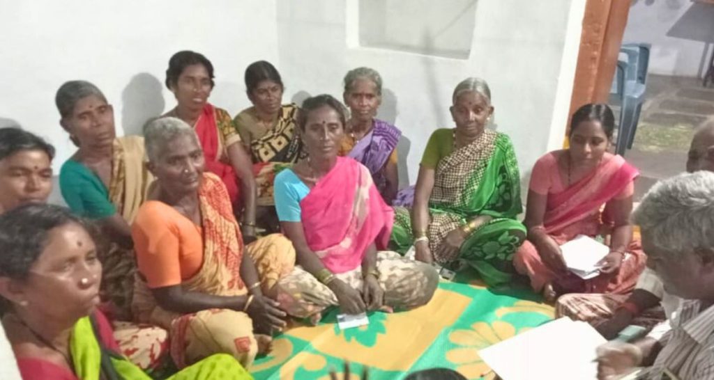 telangana:-women-in-jogulamba-gadwal-learn-self-help-is-the-best-help