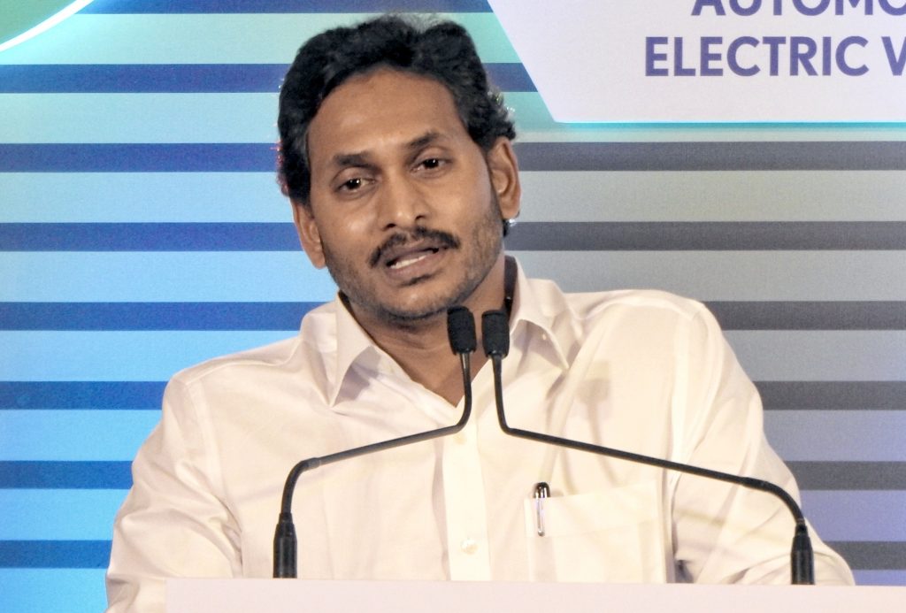 naidu,-pawan-‘non-resident’-politicians:-jagan