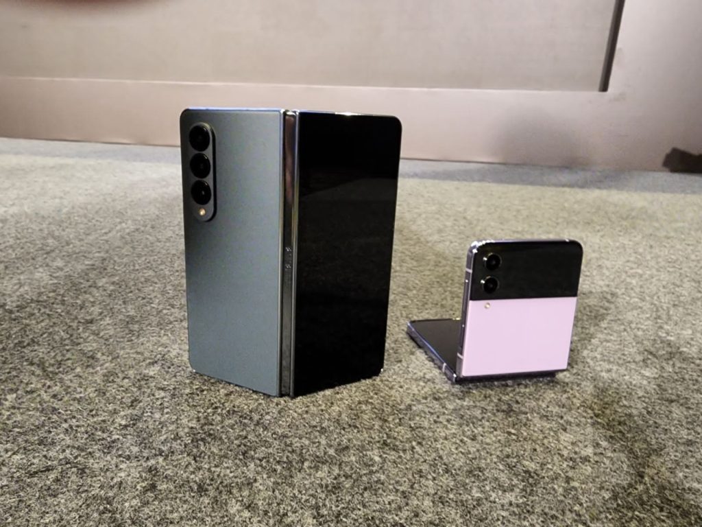 india-likely-to-see-6.3-mn-foldable-smartphone-shipments-by-2027