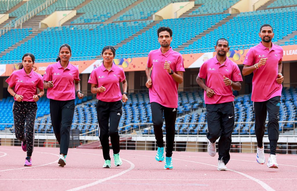 looking-to-compete-with-olympic-champions-at-the-delhi-half-marathon,-says-karthik-kumar