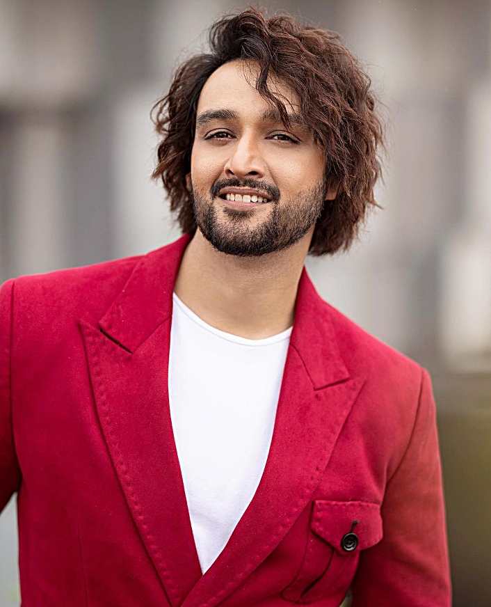 sourabh-raaj-jain-on-his-poems-going-viral:-‘i-would-call-writing-my-best-friend’