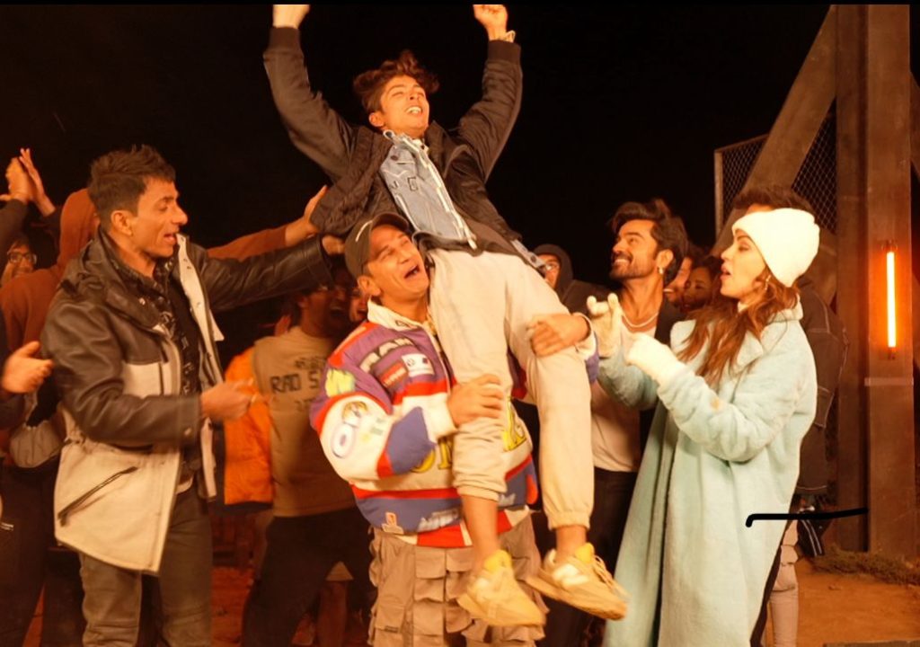 Vashu Jain from Rhea Chakraborty’s gang wins ‘Roadies – Karm ya Kaand’ vashu-jain-from-rhea-chakraborty’s-gang-wins-‘roadies-–-karm-ya-kaand’