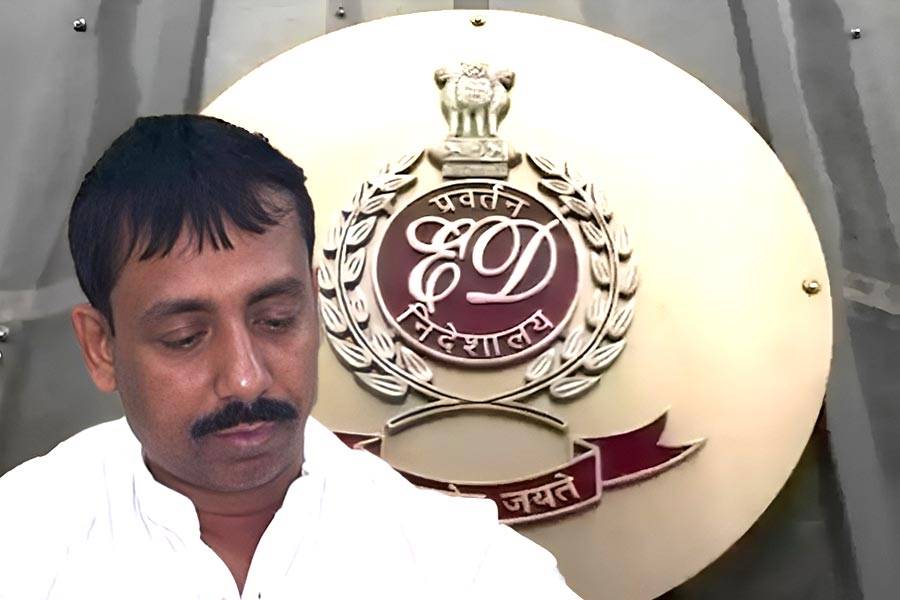 Bengal ration distribution case: Multiple government seals recovered
from office of arrested accused bengal-ration-distribution-case:-multiple-government-seals-recovered
-from-office-of-arrested-accused